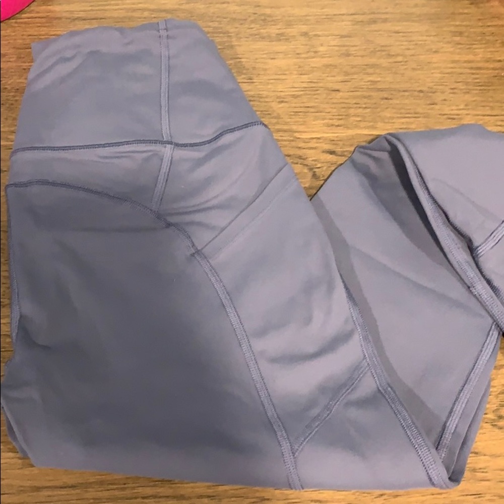 Grey VS leggings